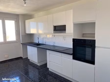 a louer duplex f5/6 saint pierre