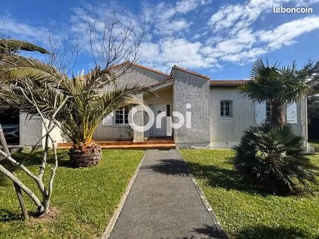 maison 4 pièces 138 m²