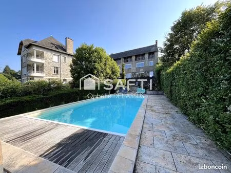 propriété 9 pièces 300 m²
