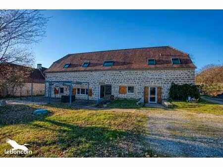 maison 6 pièces 194 m²