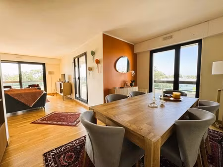 appartement de luxe à vendre dans le quartier caudéran-barrière judaïque