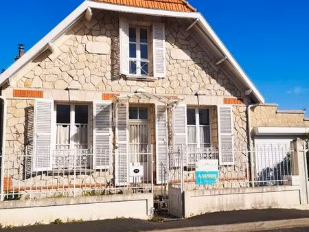 maison 5 pièces 95 m²