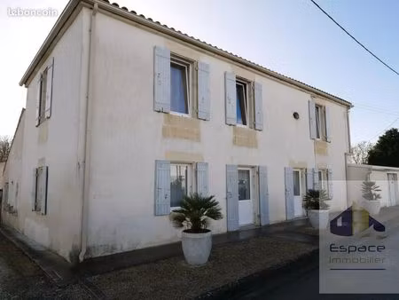 maison 7 pièces 162 m²