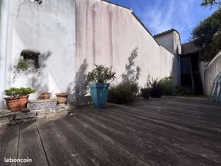 maison de village 4 pièces 77 m²