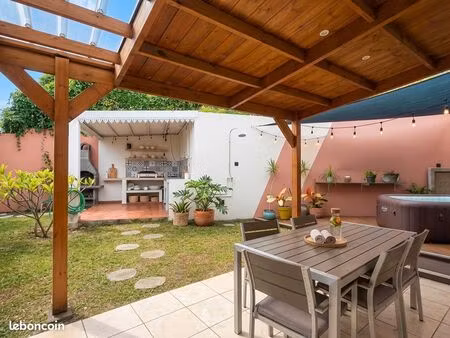 villa 6 pièces 139 m²