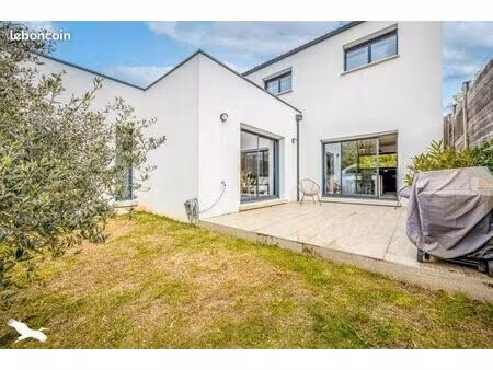 maison 5 pièces 135 m²