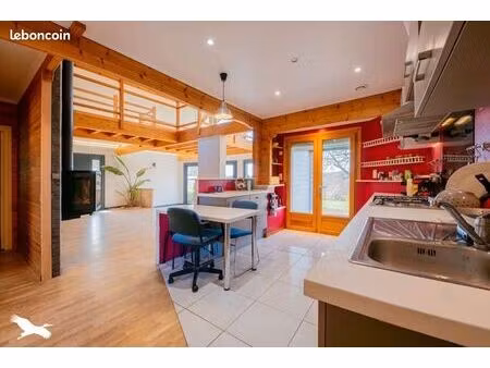 chalet 6 pièces 170 m²