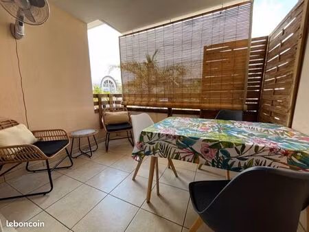 t1bis aménagé en t2 de 41m2 et 8m2 de terrasse