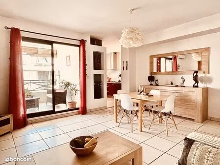 t4 87 m² – carré d’or saint-denis – 3 ch – parking – résidence standing