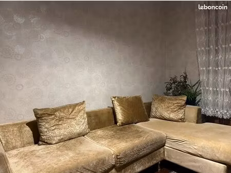 loue f3 proche du centre ville à ussel loyer très interessant