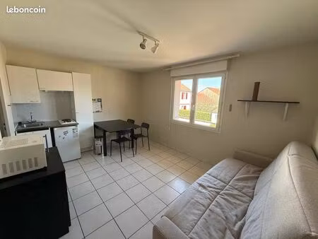 studio 1 pièce 22 m²