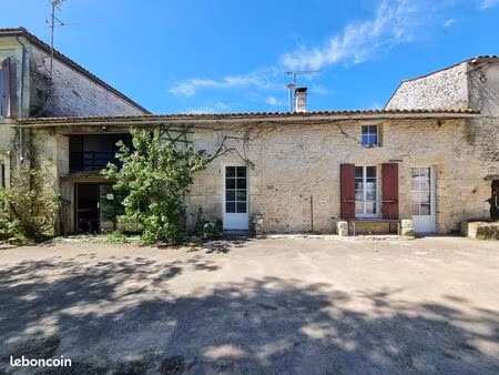maison f4 non meublée - saint-sauvant -