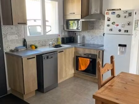 t3 60m2 avec terrasse sans vis à vis