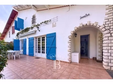 maison de luxe à vendre dans le quartier le moulleau-les abatilles