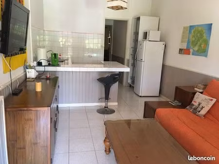 t2 meublé st gilles