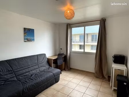 studio 1 pièce 20 m²