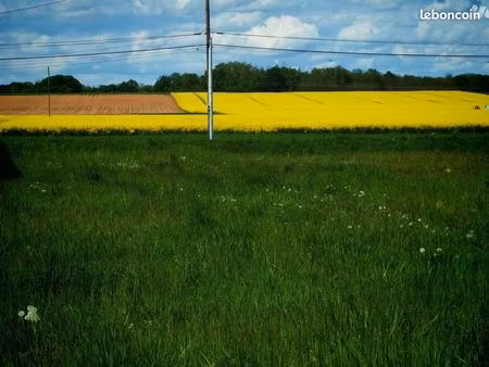 terrain 885 m² esbarres