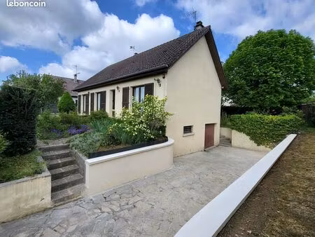 maison - 5 pièces - 81 m2 - sous-sol