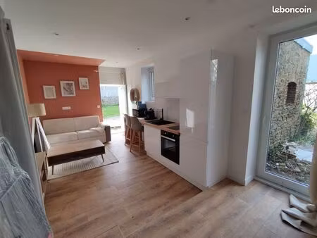 studio meublé refait à neuf quintin - saint brandan