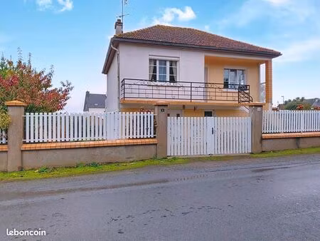 maison 4 pièces 82 m²