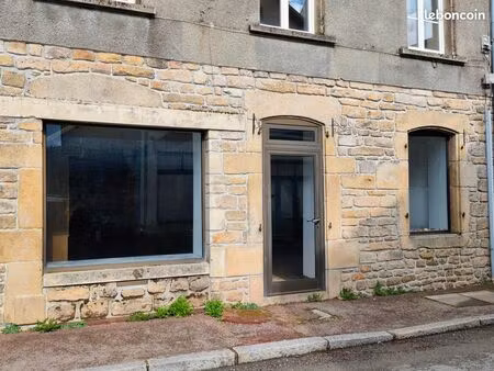 local commercial ou atelier ou bureau