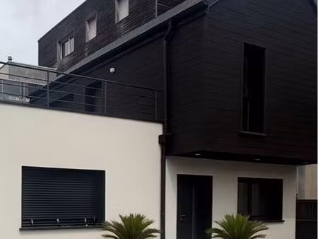 maison moderne centre-ville + parking