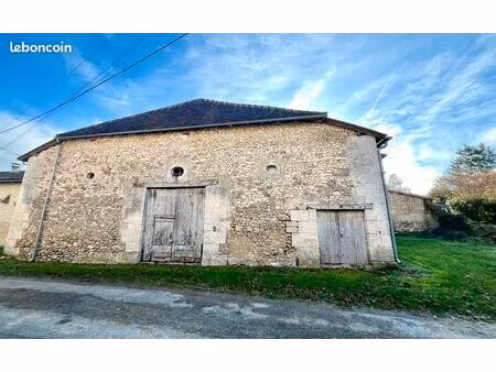 grange en excellent état 174 m²