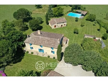 maison de luxe à vendre à sauveterre-de-guyenne