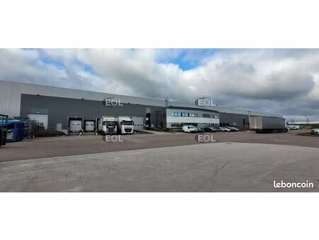 local logistique 6 309 m²