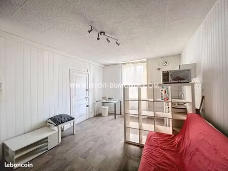 studio 1 pièce 24 m²