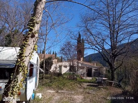 a saisir petite maison à nyons