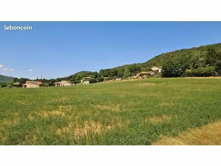 terrain 622 m² saint marcel les sauzet