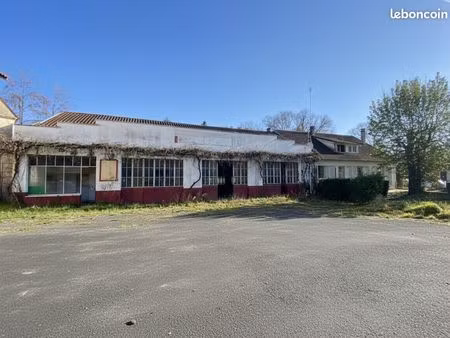 maison 2 pièces 190 m²