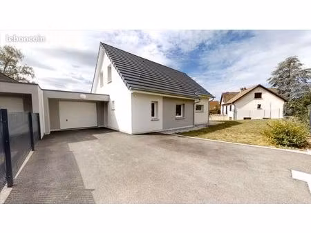 maison 6 pièces 110 m²