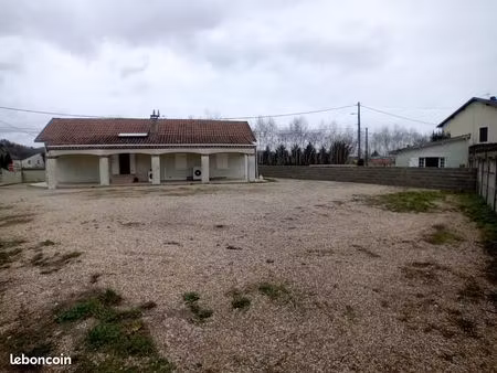 maison 3 pièces 70 m²