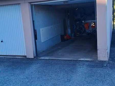 garage 14 m²