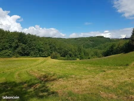 parcelles terrain 23 hectares avec bâtiment