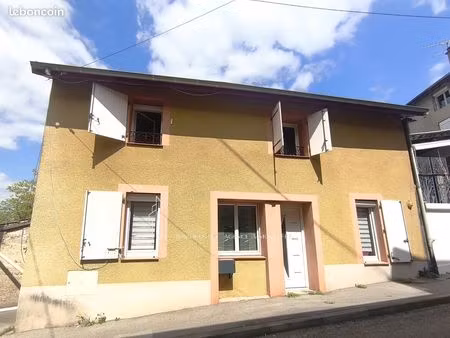 maison de ville 4 pièces 125 m²