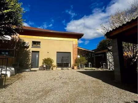 maison centre village