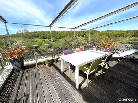 maison 6 pièces 146 m²