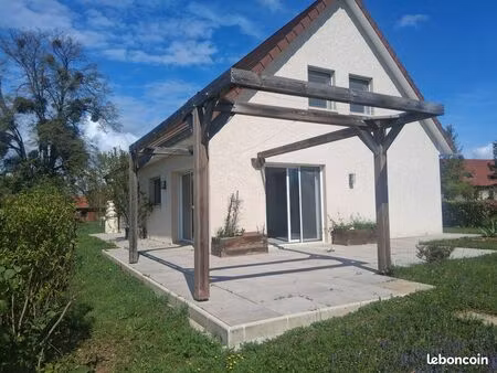 maison bbc 140 m2 sur terrain 8 ares