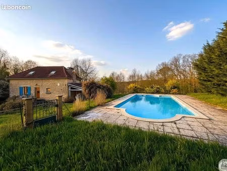 maison 5 pièces 100 m²