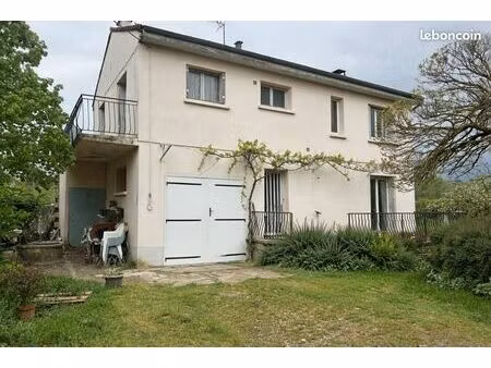 propriété 6 pièces 115 m²