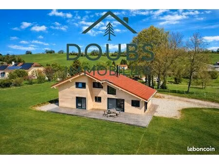 maison 4 pièces 155 m²