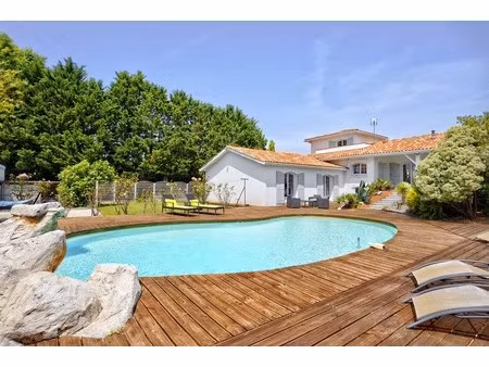 maison de luxe à vendre à gradignan