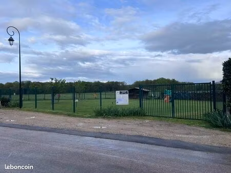 terrain 669 m2 reuilly