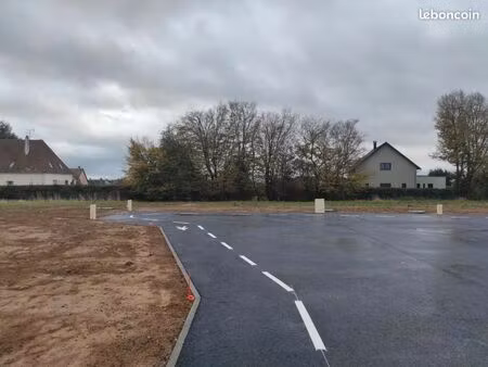 terrain 600 m² le neubourg