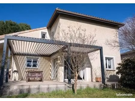 vends maison beausemblant