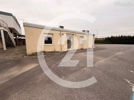 boutique 20 m² bourg les valence