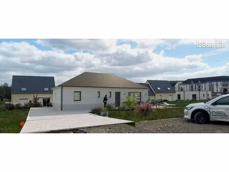 maison 4 pièces 80 m²